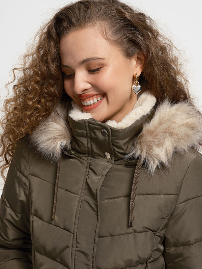 Regular Fit Kadın Mont