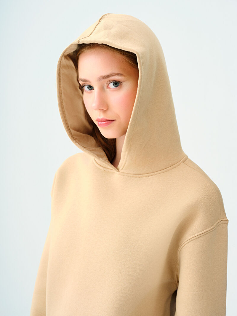 Kadın Bej Kapüşonlu Oversize Fit Sweatshirt
