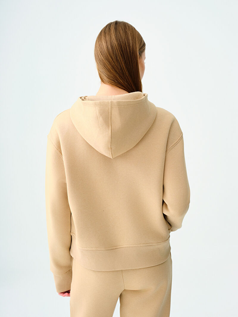 Kadın Bej Kapüşonlu Oversize Fit Sweatshirt