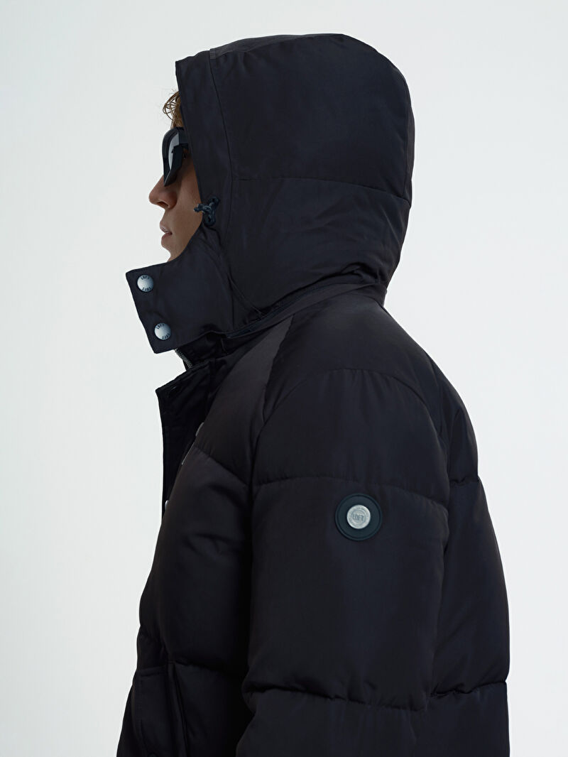 Regular Fit Erkek Mont