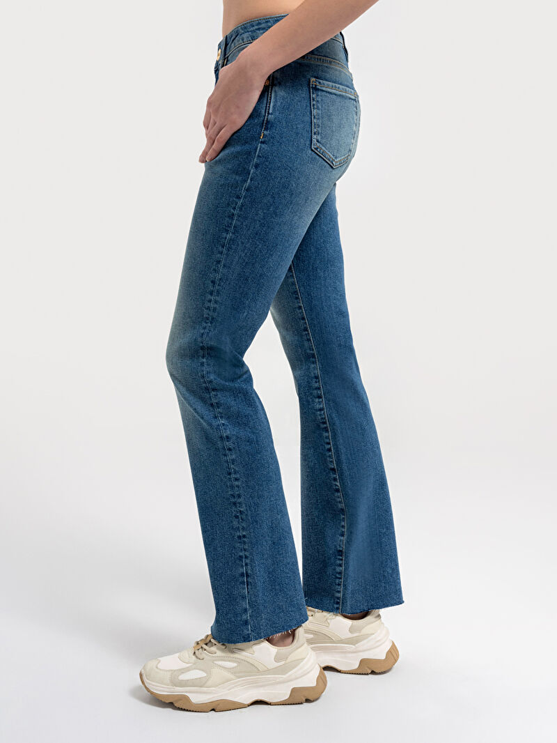 Flare Slim Fit Kadın Pantolon