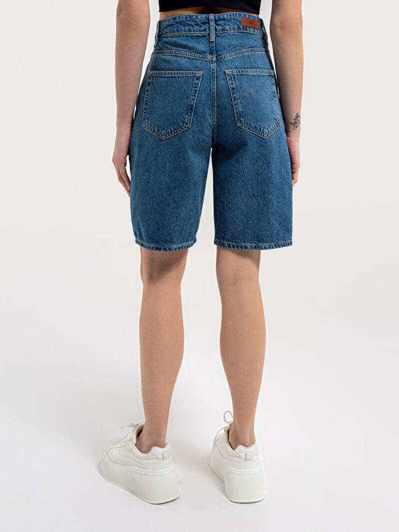 Regular Fit Kadın Şort