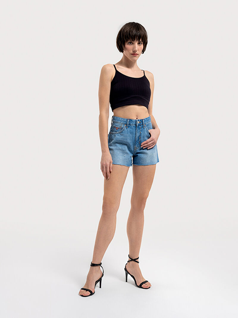 Slim Fit Kadın Şort