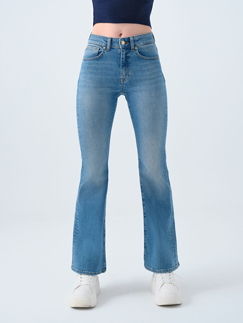 Flare Slim Fit Kadın Pantolon