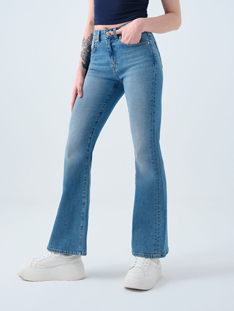 Flare Slim Fit Kadın Pantolon