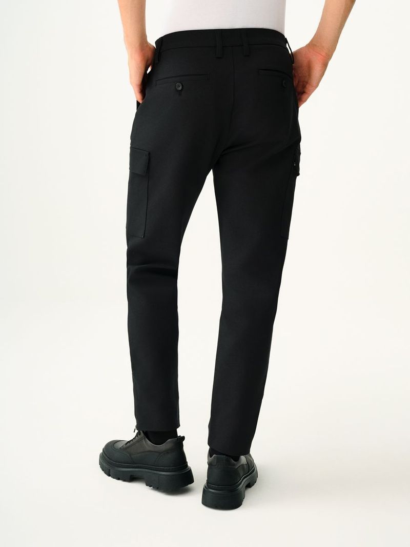 Erkek Siyah Crop Paça Medium Rise Slim Fit Pantolon