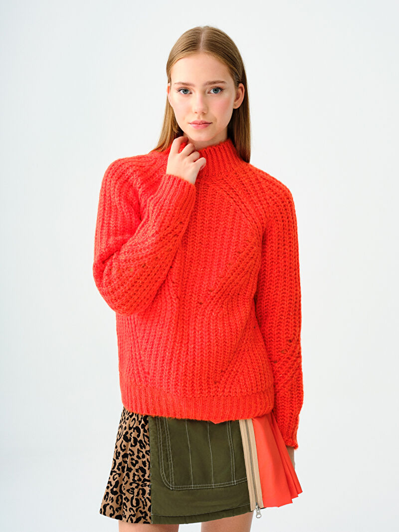 Regular Fit Kadın Kazak