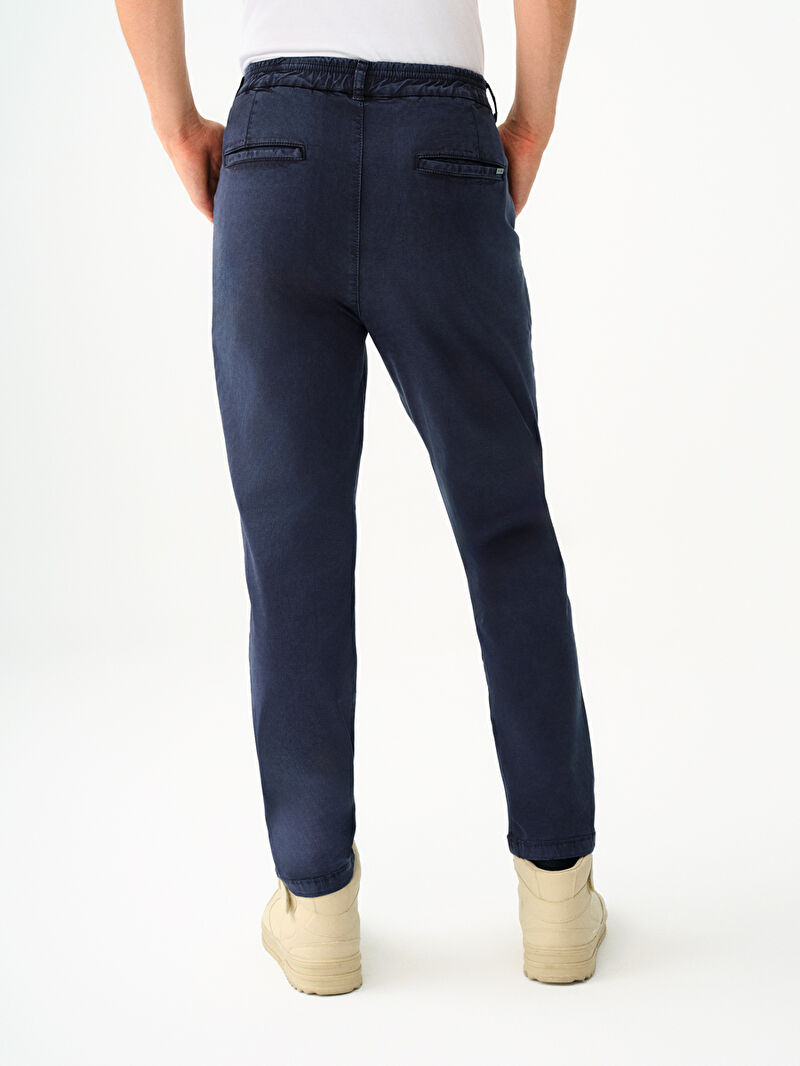 Regular Fit Erkek Pantolon