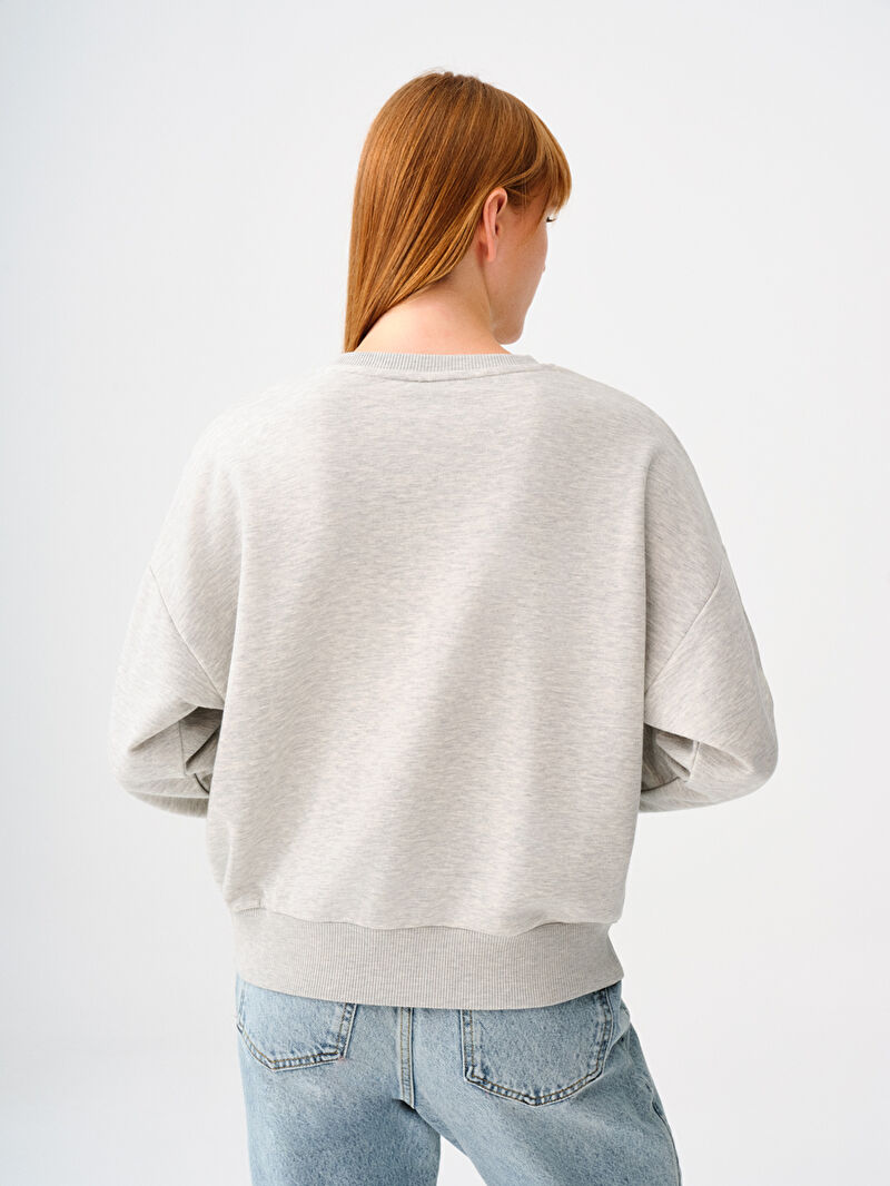 Regular Fit Kadın Sweatshirt