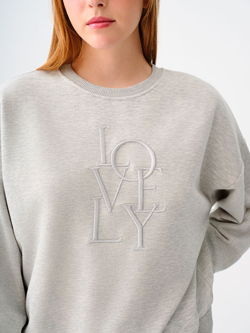 Regular Fit Kadın Sweatshirt