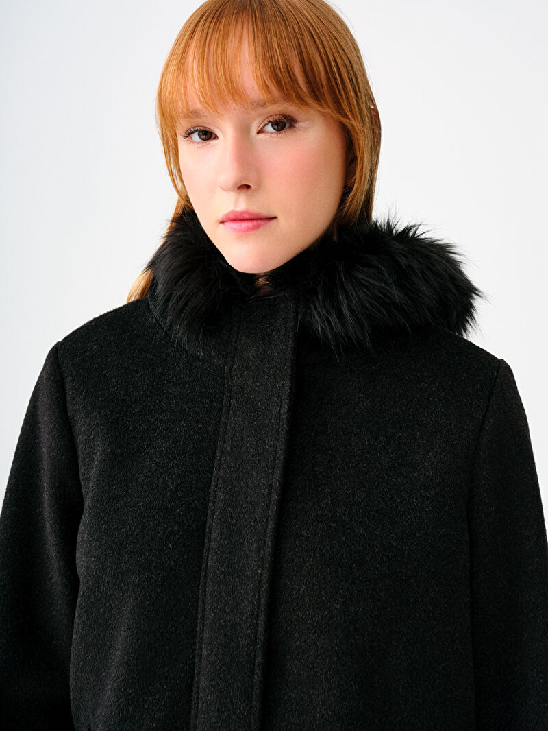 Regular Fit Kadın Kaban