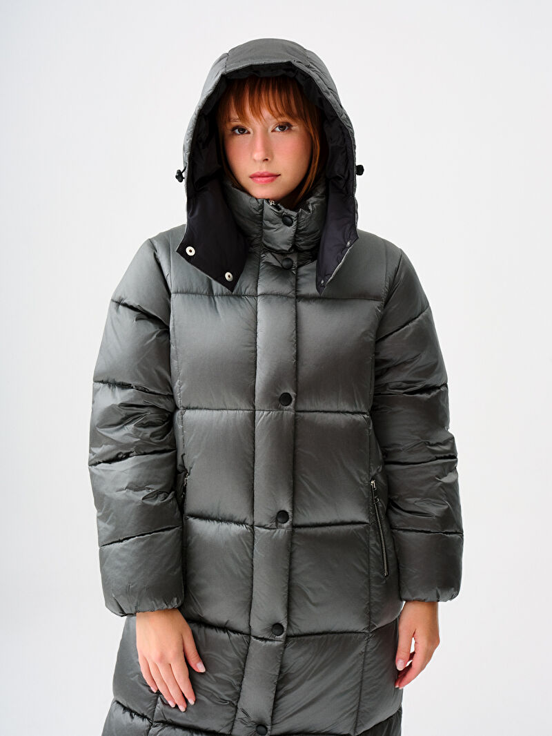 Loose Fit Kadın Kaban