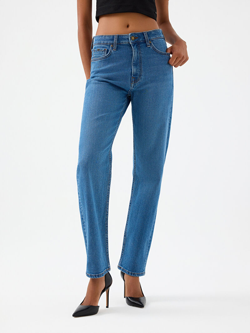 Comfort Straight Comfort Fit Kadın Pantolon