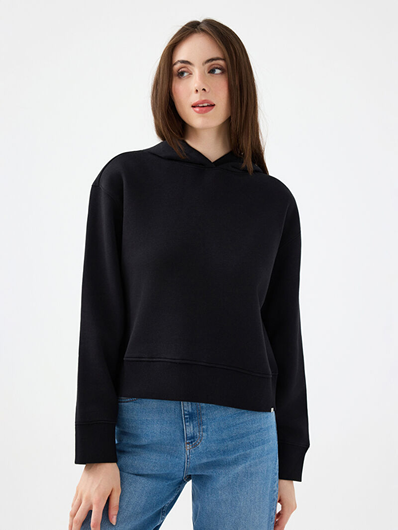 Kadın Siyah Kapüşonlu Oversize Fit Sweatshirt
