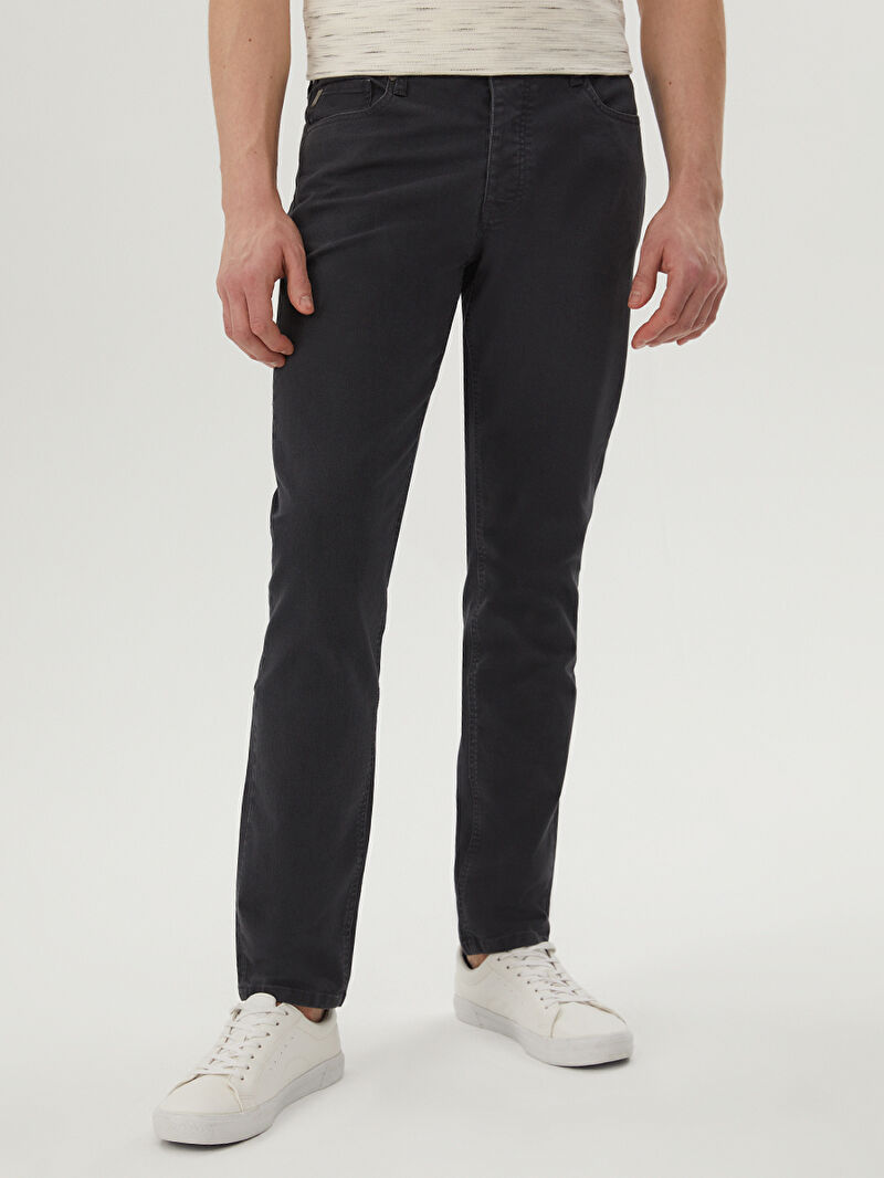 Slim Fit Erkek Pantolon