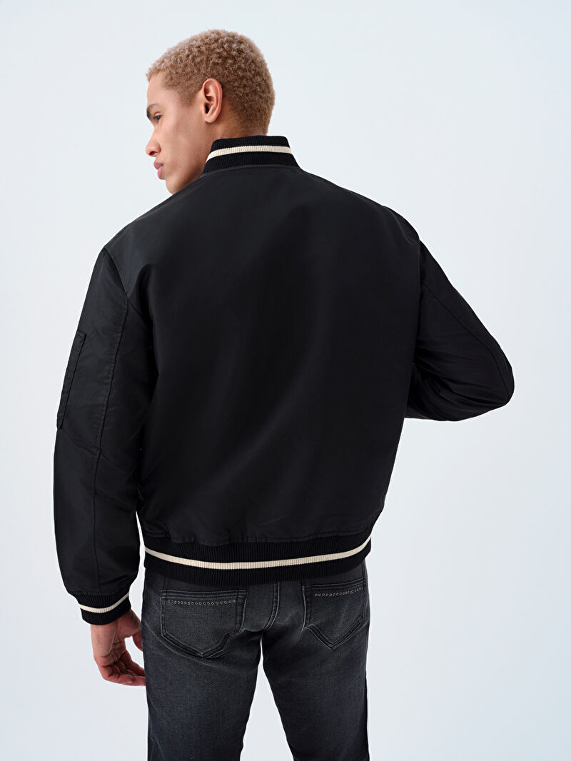 Regular Fit Erkek Mont