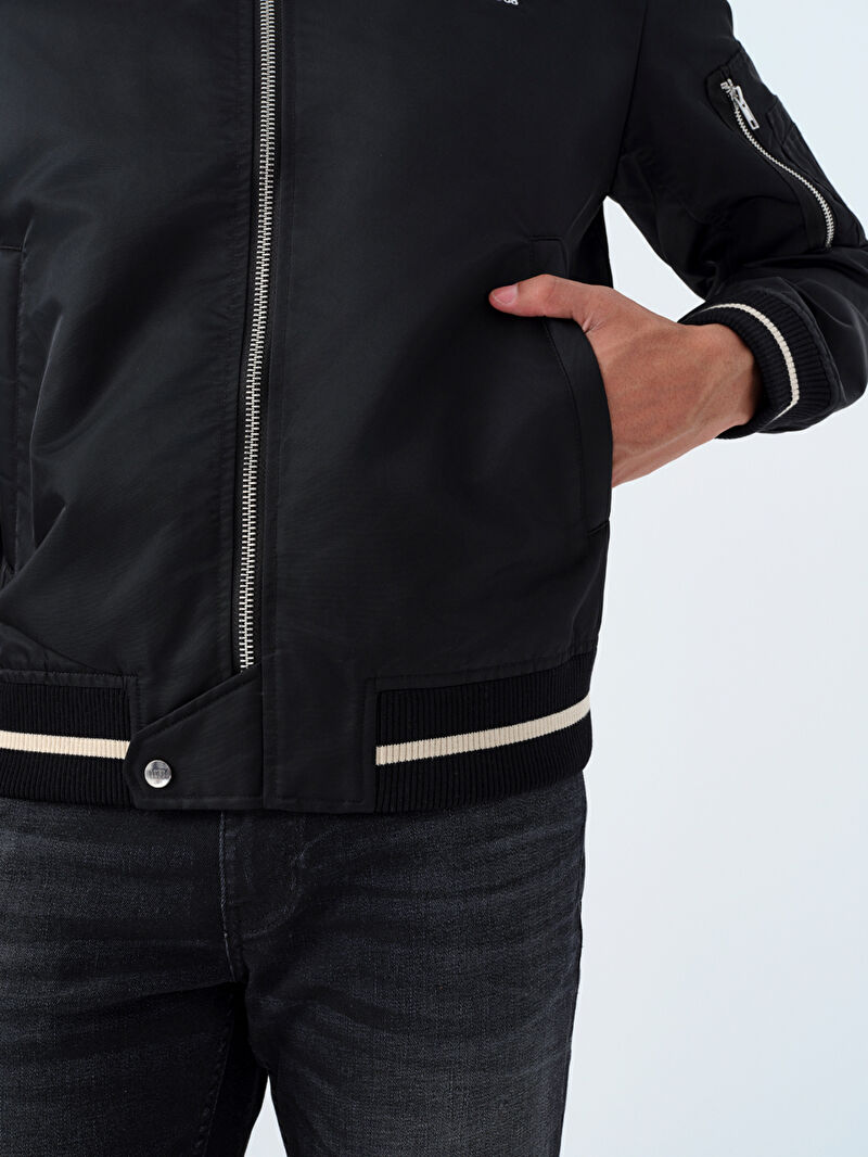 Regular Fit Erkek Mont