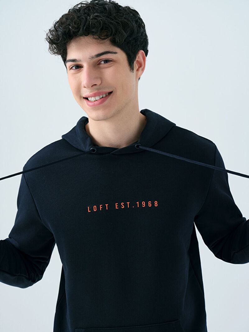 Erkek Lacivert Kapüşonlu Regular Fit Sweatshirt