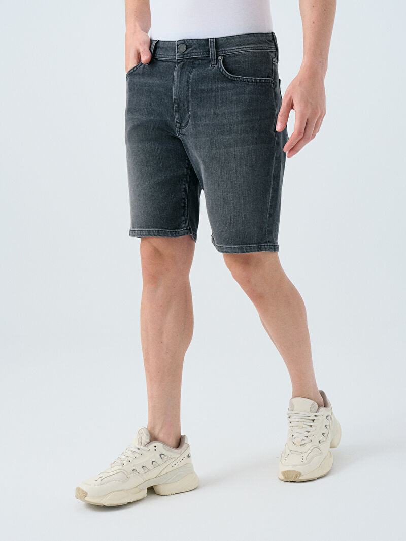 Slim Fit Erkek Şort