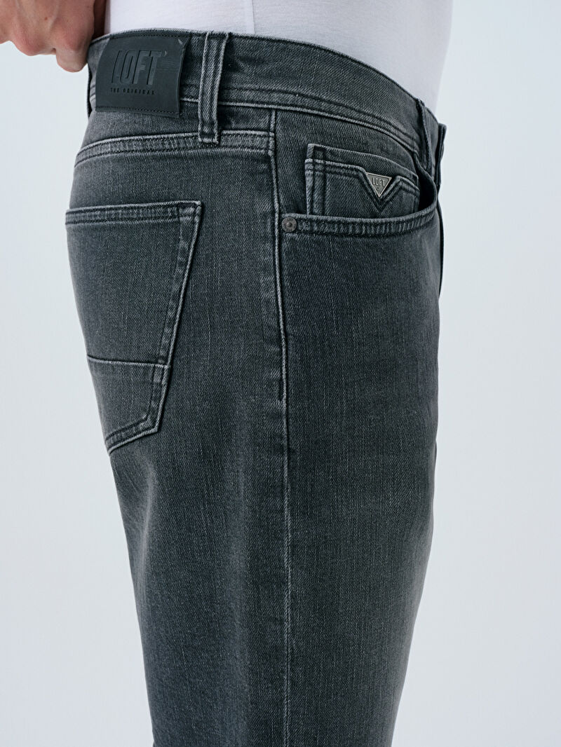 Slim Fit Erkek Şort