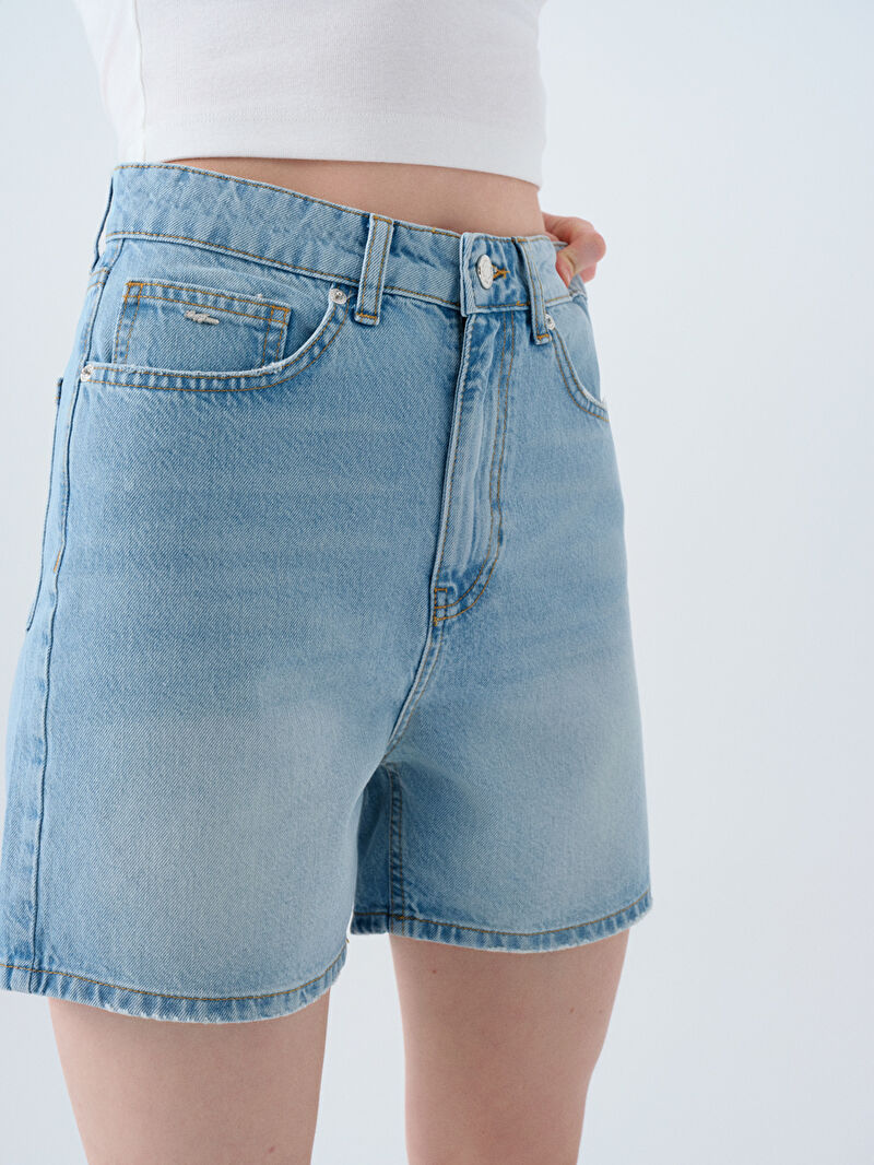 Regular Fit Kadın Şort