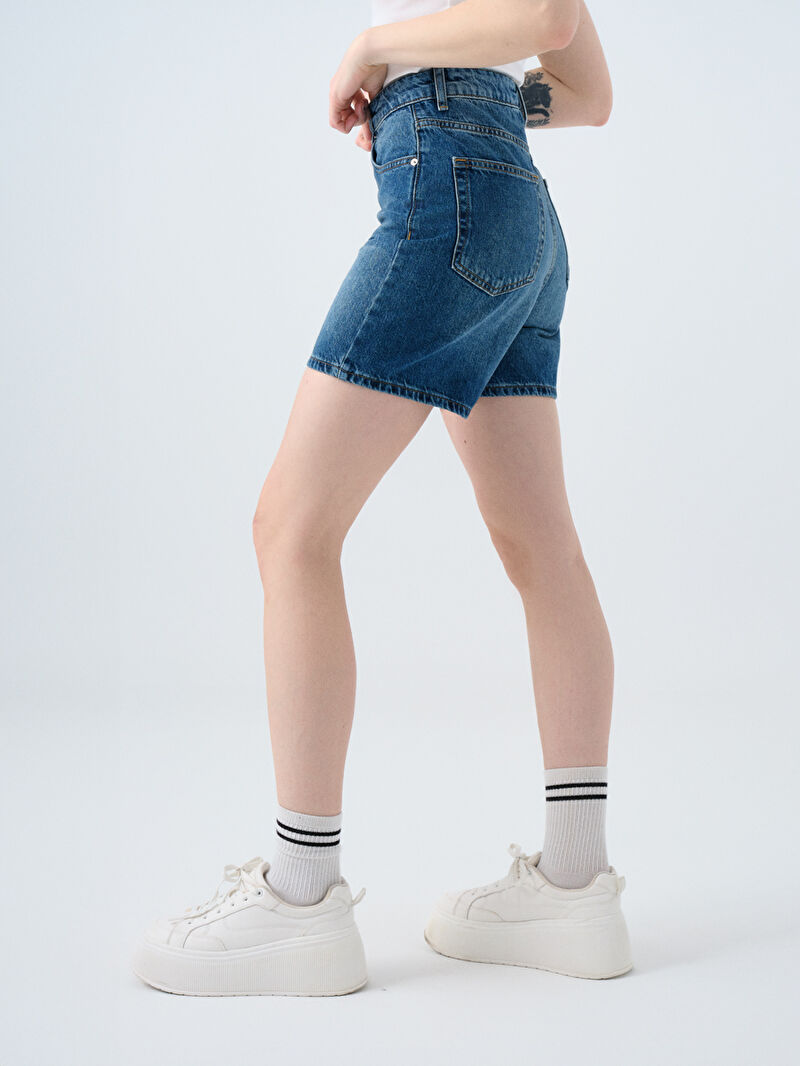 Regular Fit Kadın Şort