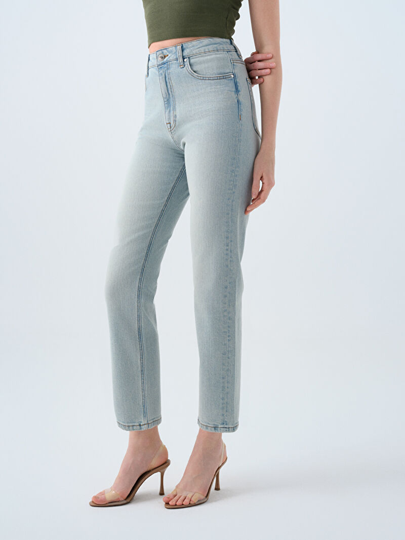 Comfort Straight Comfort Fit Kadın Pantolon