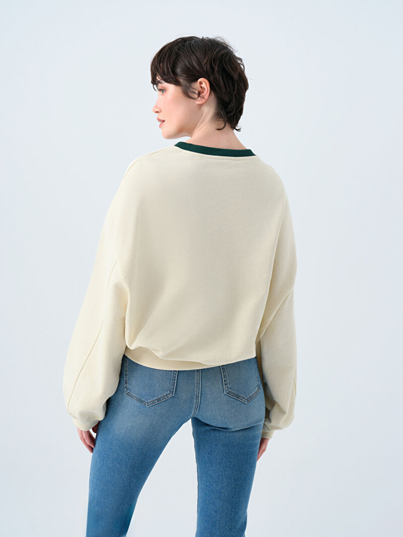 Regular Fit Kadın Sweatshirt