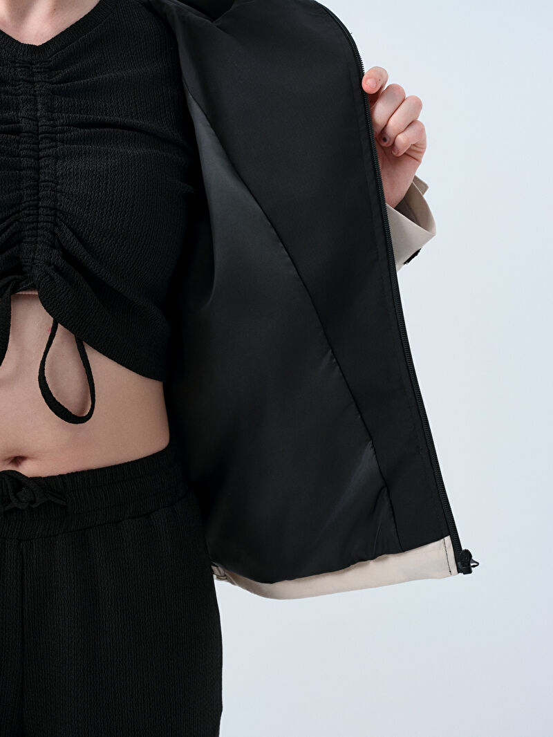 Regular Fit Kadın Yağmurluk