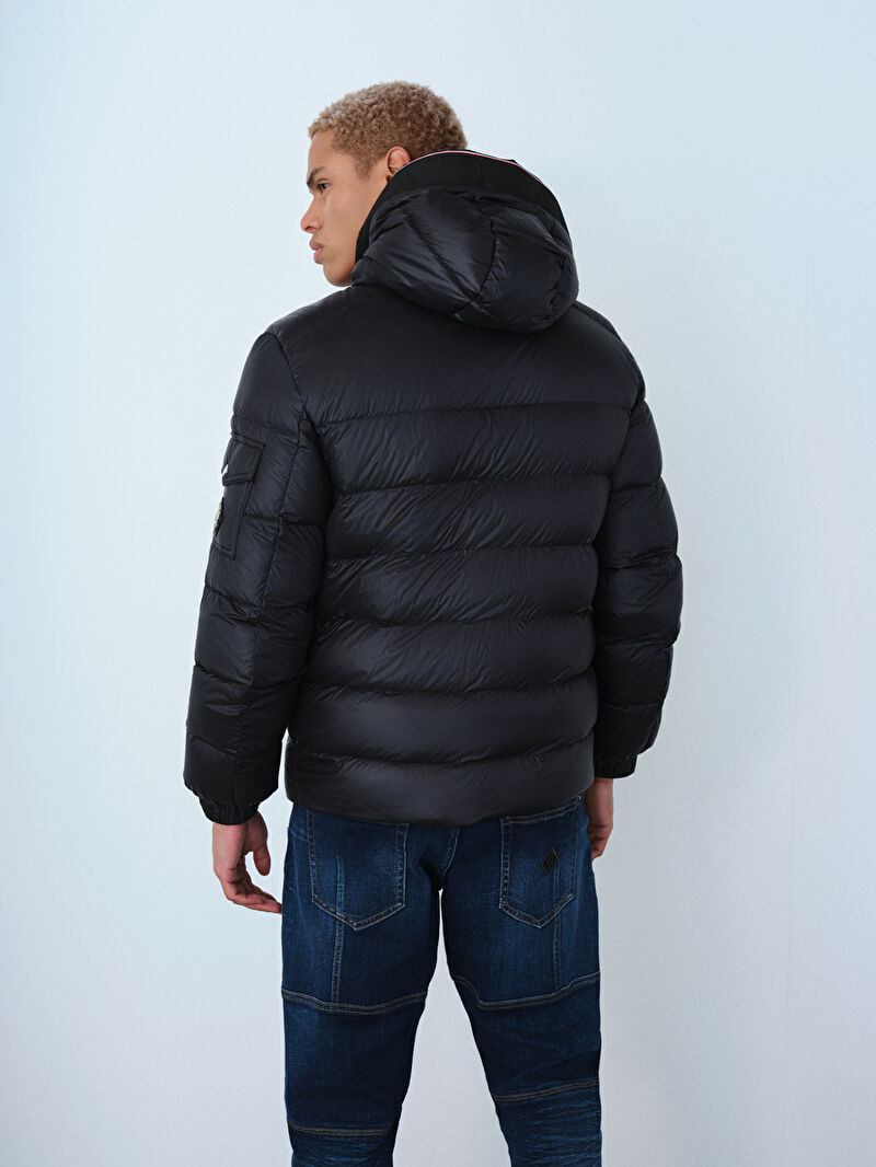 Regular Fit Erkek Mont