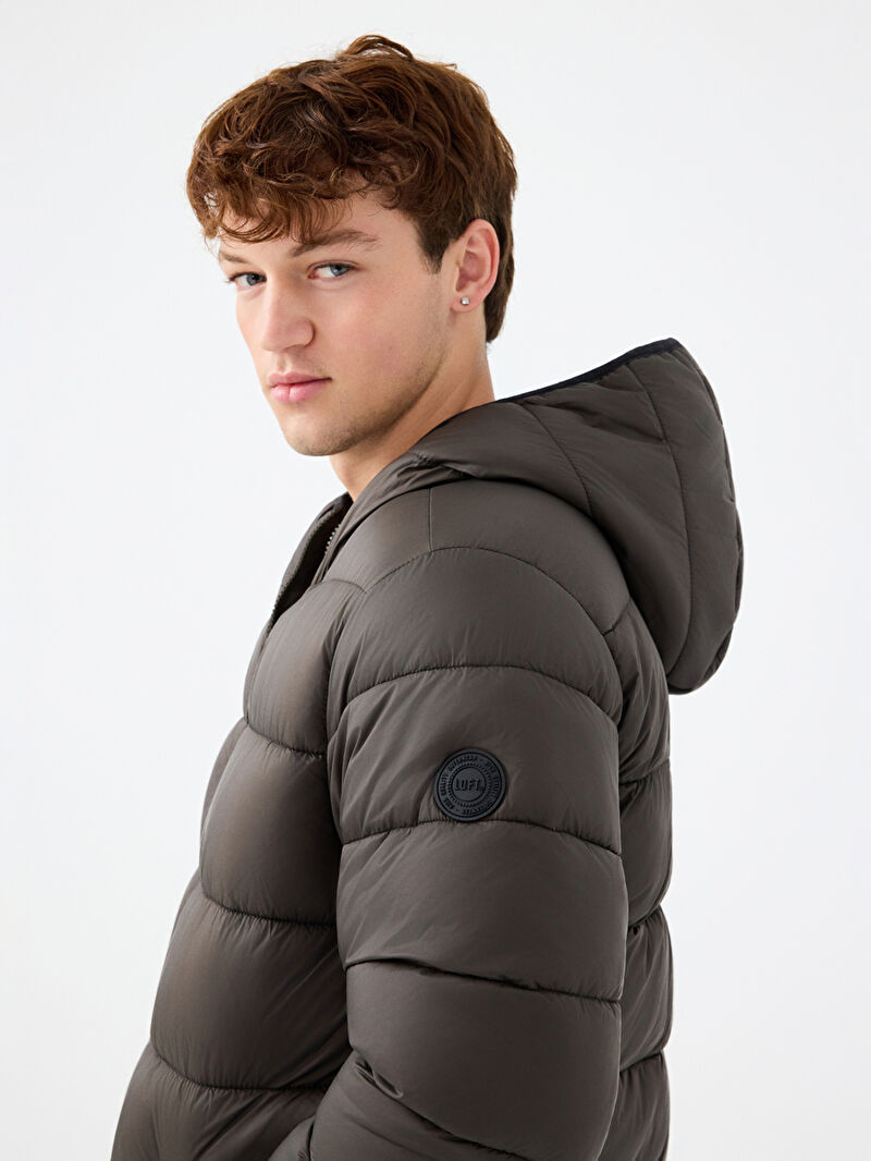 Regular Fit Erkek Mont