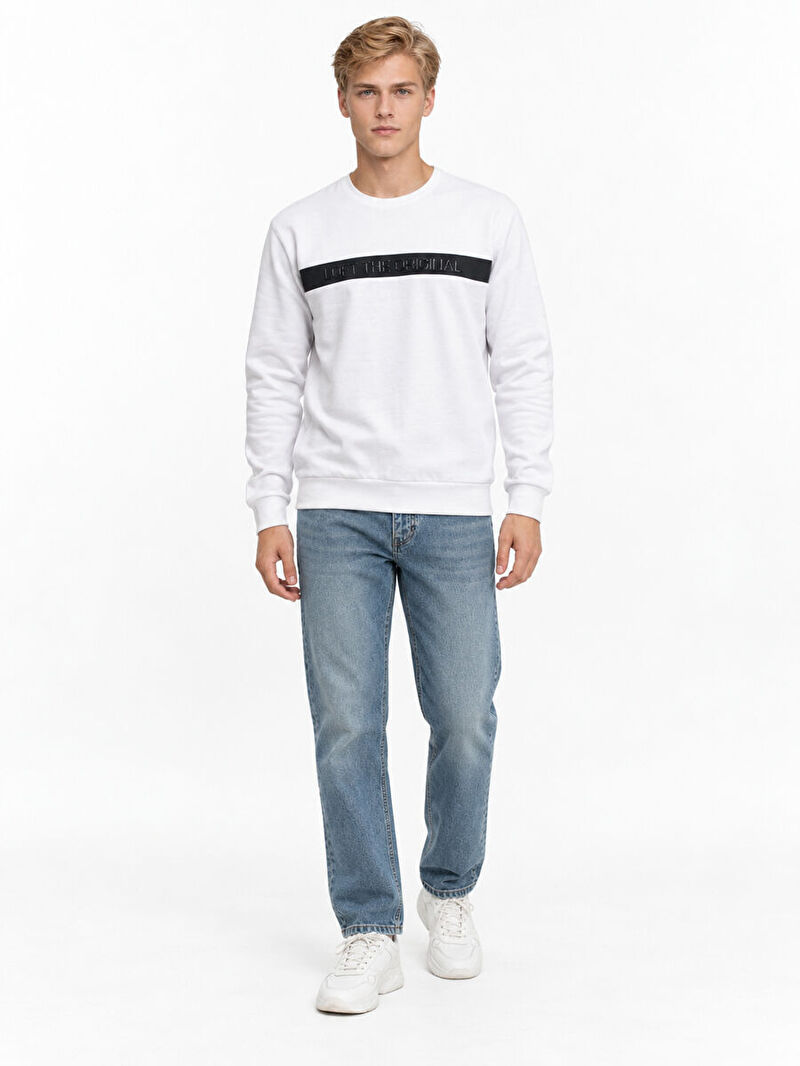 Erkek Beyaz Bisiklet Yaka Regular Fit Sweatshirt