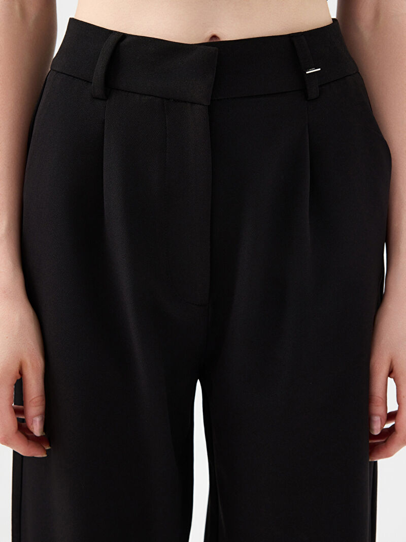 Relax Fit Kadın Pantolon