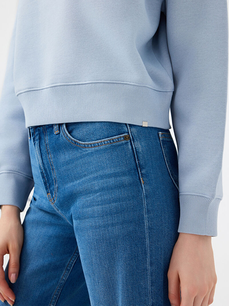 Regular Fit Kadın Sweatshirt