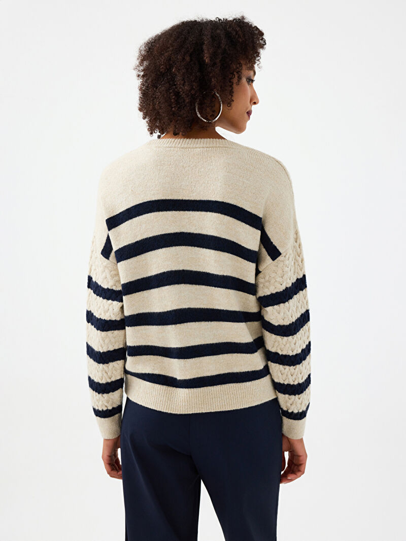 Loose Fit Kadın Kazak