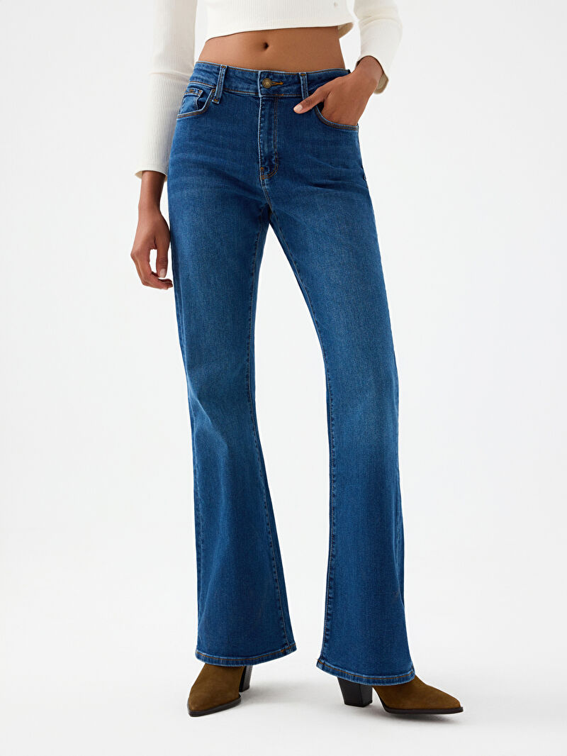 Flare Slim Fit Kadın Pantolon