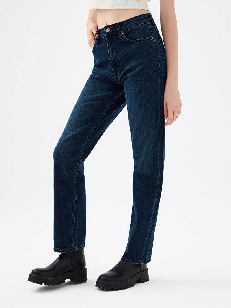 Comfort Straight Comfort Fit Kadın Pantolon