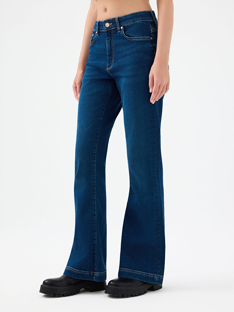 Flare Slim Fit Kadın Pantolon