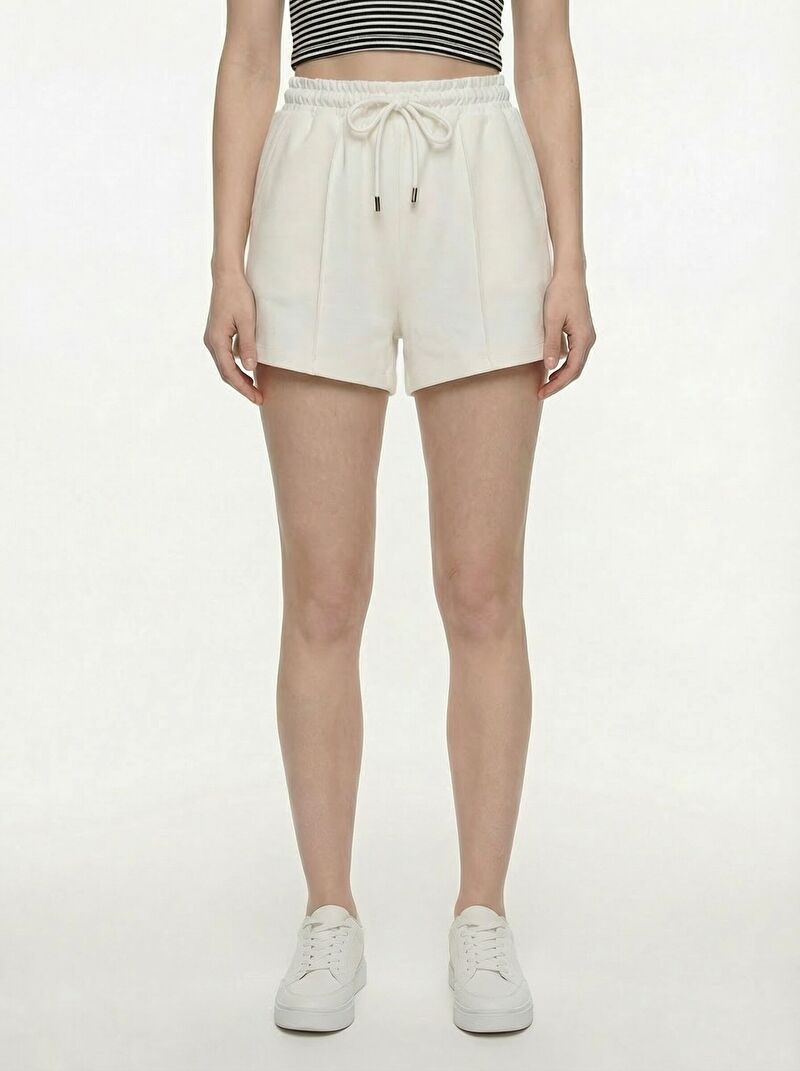 Regular Fit Kadın Şort