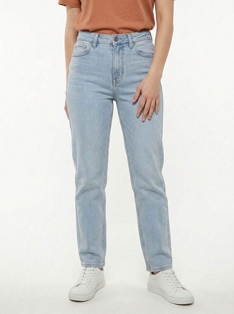 Comfort Straight Regular Fit Kadın Pantolon