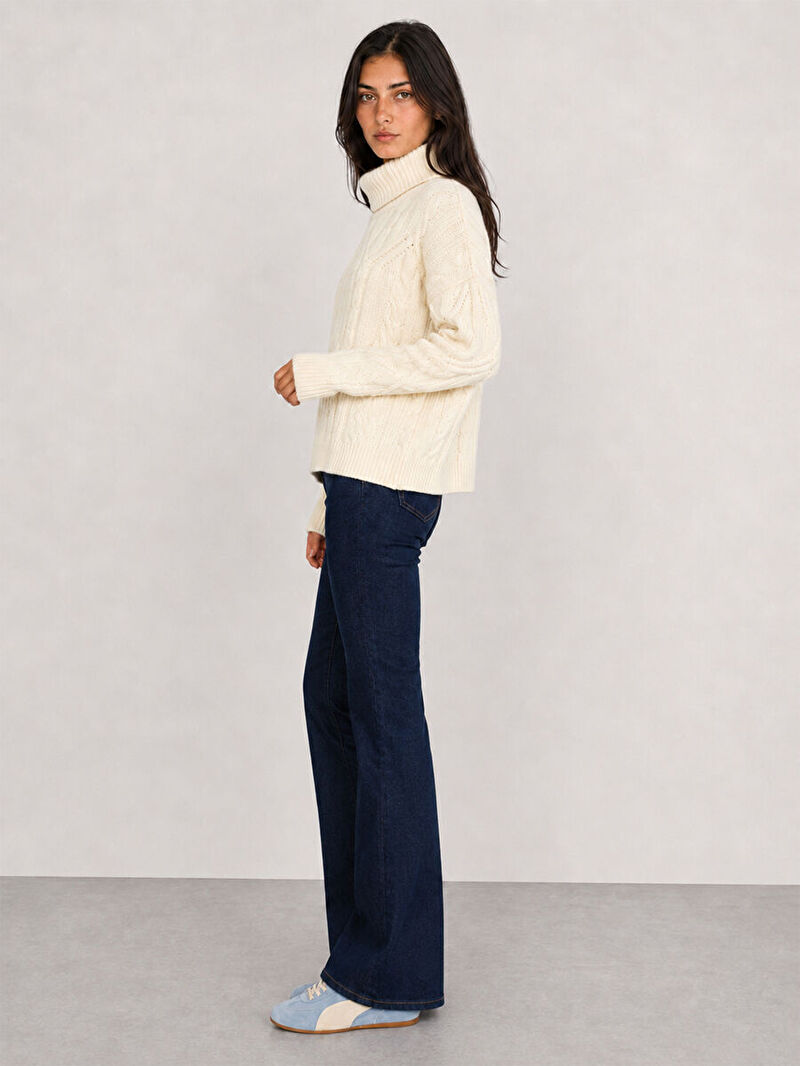 Regular Fit Kadın Kazak