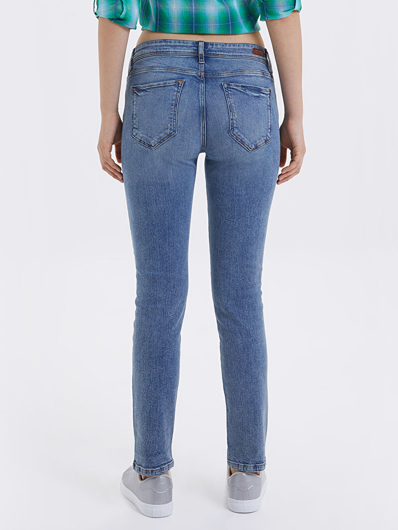 Lena Ultra Slim Fit Kadın Pantolon