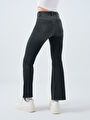 thumb-Flare Slim Fit Kadın Pantolon